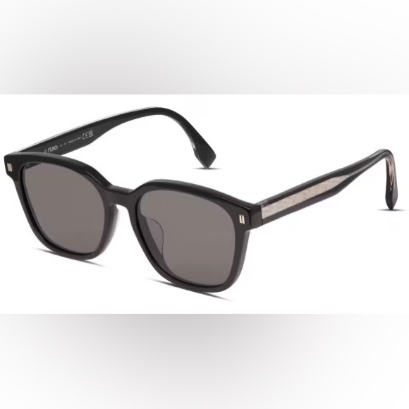 Fendi F40001 Sunglasses